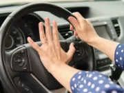 Наказывают ли в Нью-Йорке за звук сигнала автомобиля?